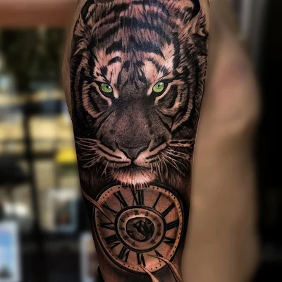 Victor Vaz tattoo 040