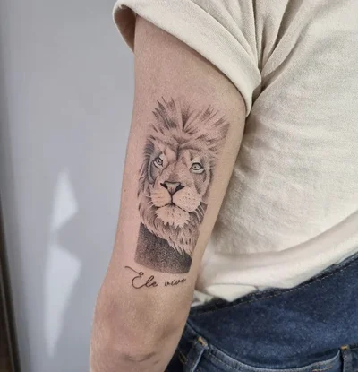 Victor Espeschit tattoo 010