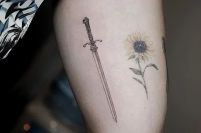 Victoria Wong tattoo 038
