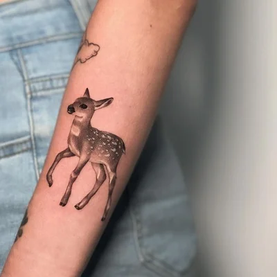 Victoria Kravec tattoo 010