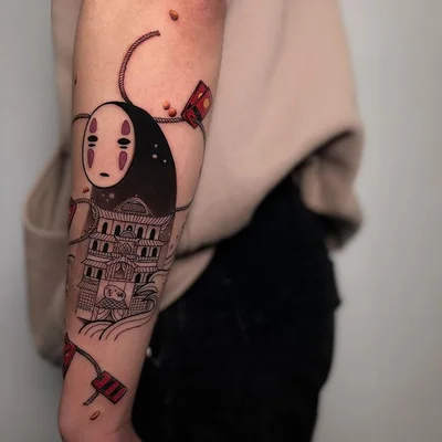 Victoria Kravec tattoo 012
