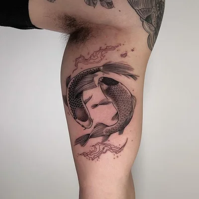 Victoria Kravec tattoo 024