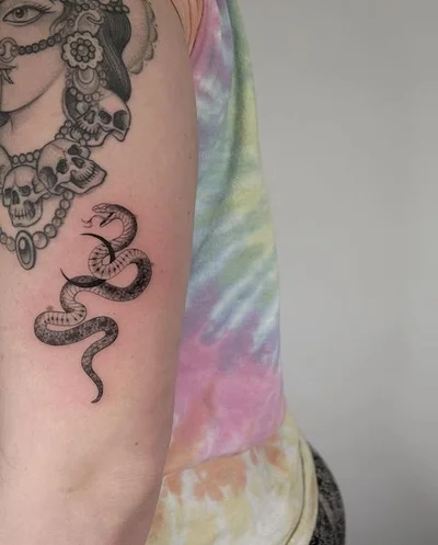 Victoria Kravec tattoo 043