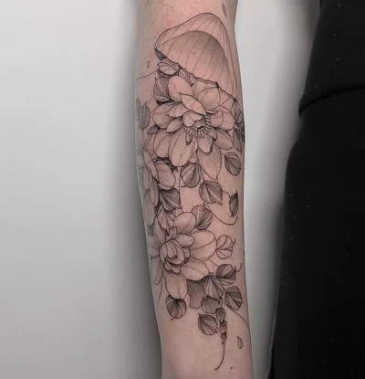 Victoria Kravec tattoo 048