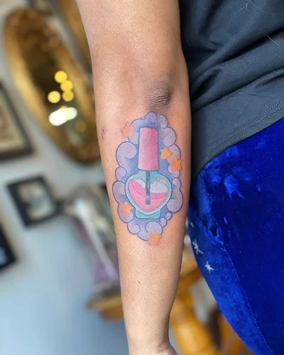 Victoria Kurtz tattoo 024