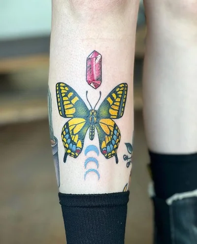 Victoria Kurtz tattoo 036