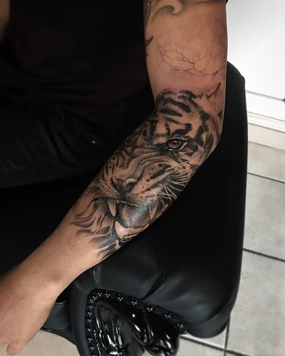 Victor Modafferi tattoo 019