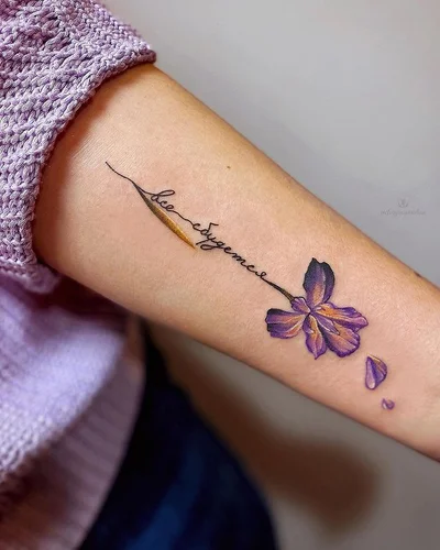 Victoria Victory tattoo 040