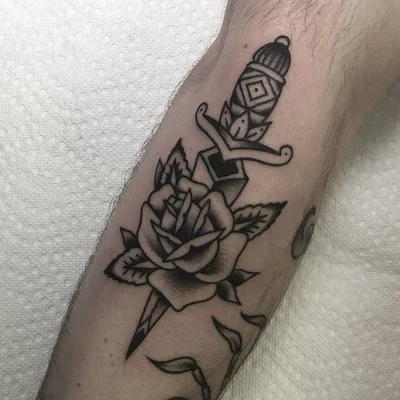 Val Filion tattoo 029