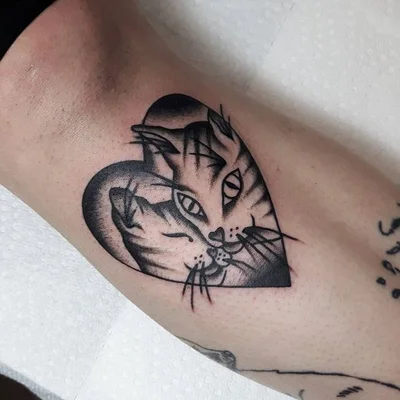 Val Filion tattoo 042