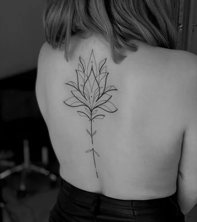 Viktoria Vitez tattoo 013