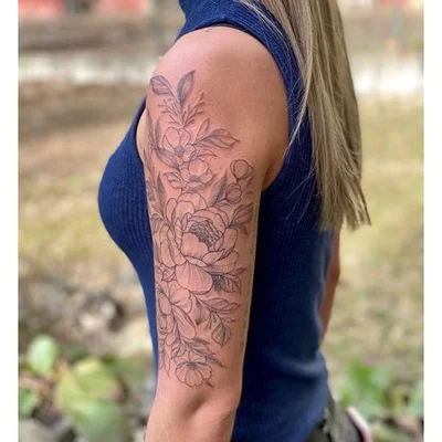Viktoria Vitez tattoo 018