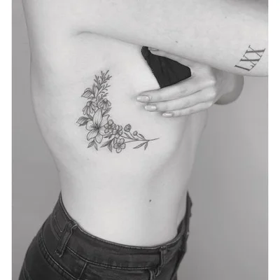Viktoria Vitez tattoo 026