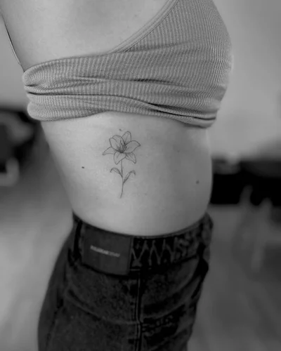 Viktoria Vitez tattoo 031