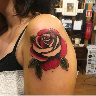 Vintage Daggers Tattoo tattoo 049