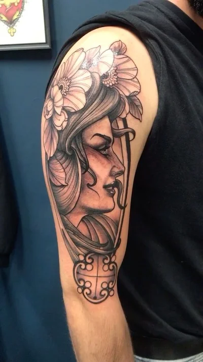 Viola Cristiano tattoo 032