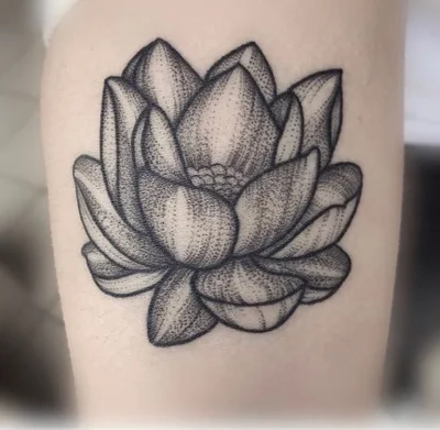 Violet Lee tattoo 018