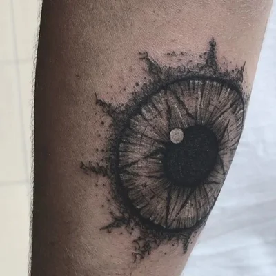 Violet Lee tattoo 040