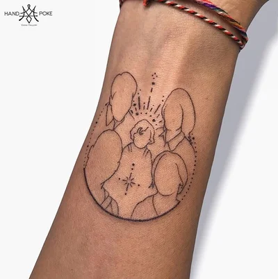 Viona Mallory tattoo 015
