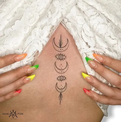 Viona Mallory tattoo 021