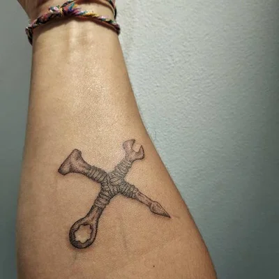 Viona Mallory tattoo 025