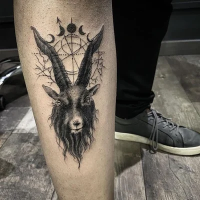 Chus Calles tattoo 028