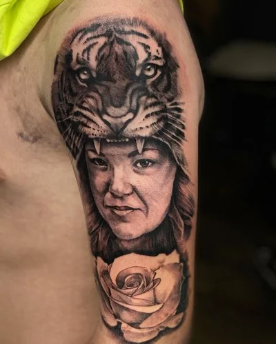 Chus Calles tattoo 044