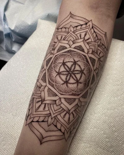 Alexis Jelenich tattoo 046