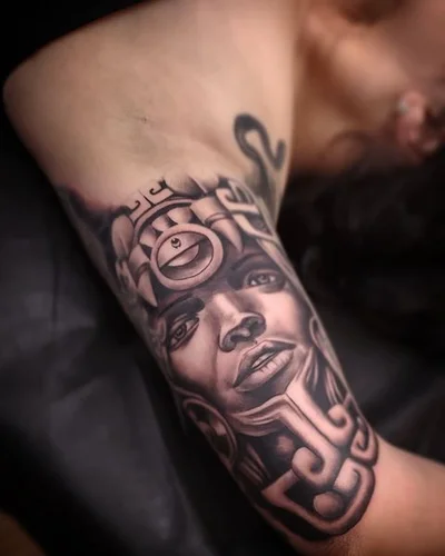 Vitt tattoo 010