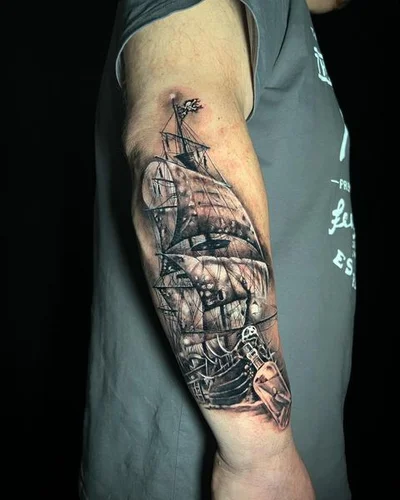 Vivien Vamosi tattoo 017