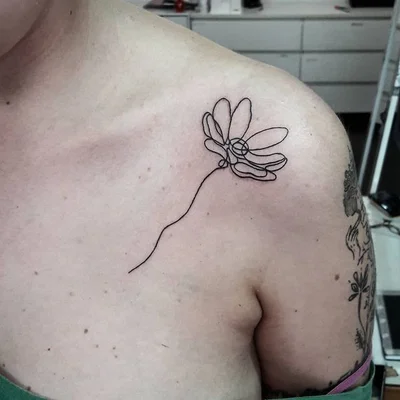 Vivian Turini tattoo 034