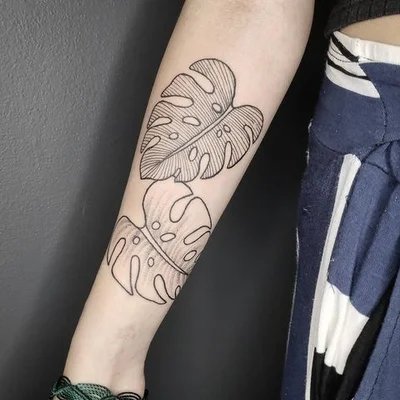 Vivian Turini tattoo 047