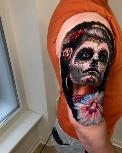 Viktor László tattoo 043