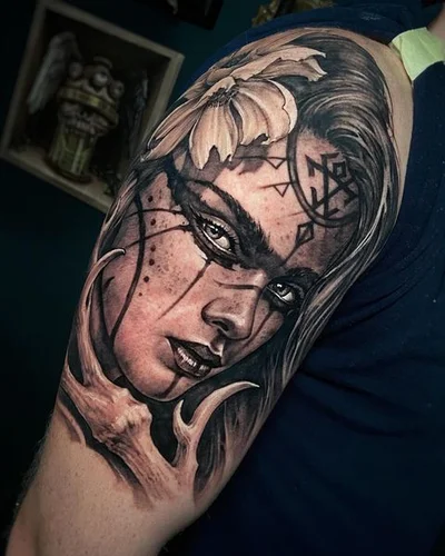 Vladimir Novitsky tattoo 034