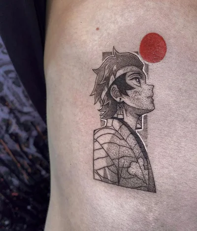 Mila Gladkova tattoo 016
