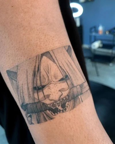 Mila Gladkova tattoo 018