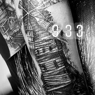 Mila Gladkova tattoo 026