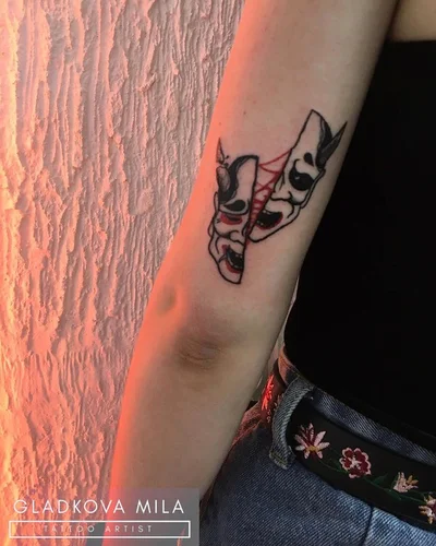 Mila Gladkova tattoo 034