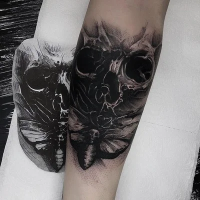 Alexander Ginzell tattoo 034