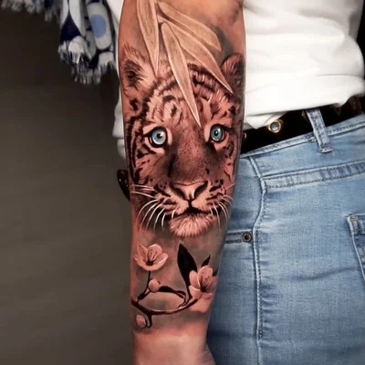 Volodim Grimm tattoo 011