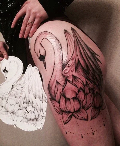 Victoria Ovsyannikova tattoo 047