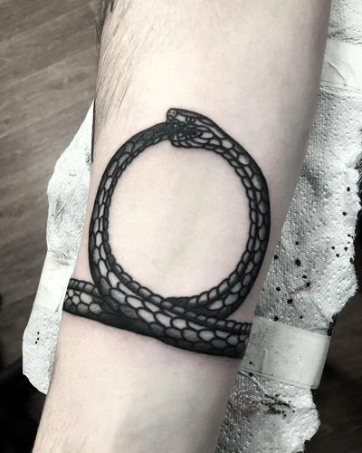 Von Long tattoo 035