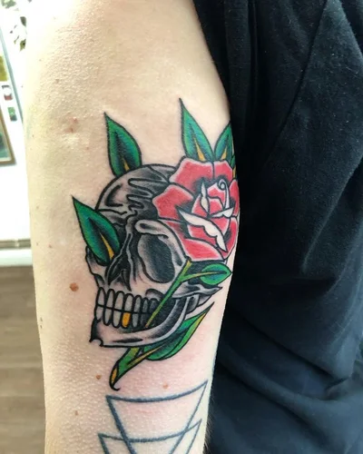 Von Long tattoo 044