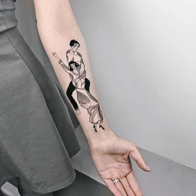 Samantha Vos tattoo 007