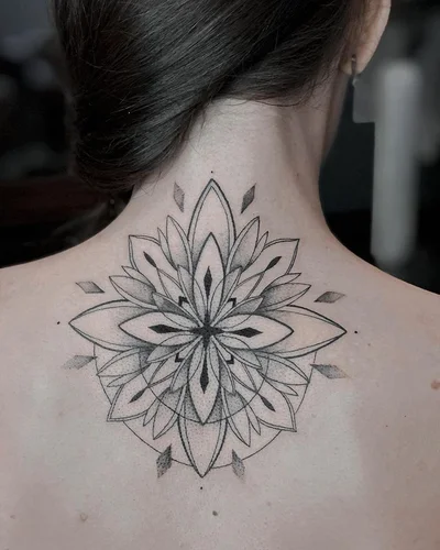 Samantha Vos tattoo 009