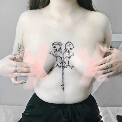 Samantha Vos tattoo 016