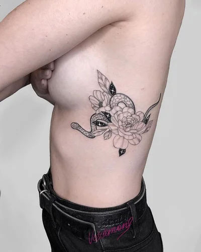 Samantha Vos tattoo 017