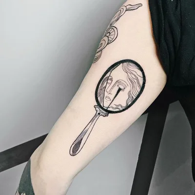 Samantha Vos tattoo 023