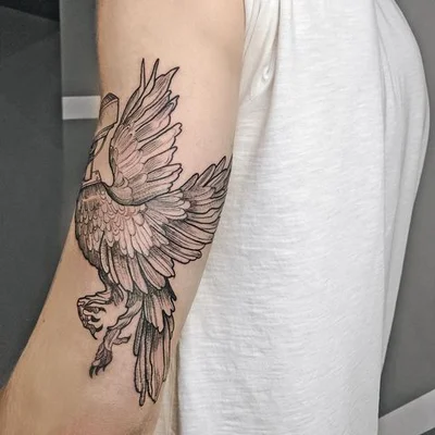 Samantha Vos tattoo 032