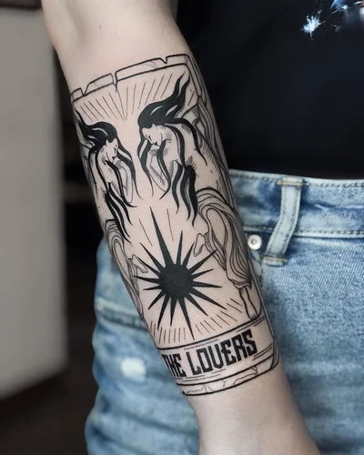 Samantha Vos tattoo 041